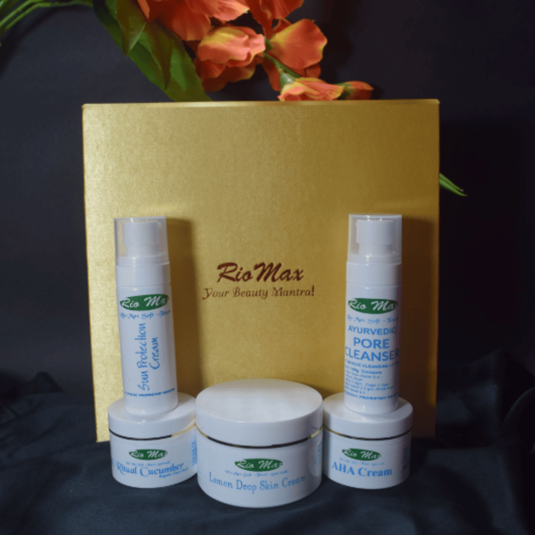 Lemon Facial Treatment Products for Uneven and Matured Skin